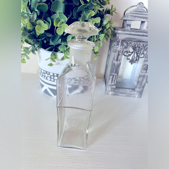 Art Deco Vintage Empty Glass large Perfume Scent Bottle - Picture 2 of 6